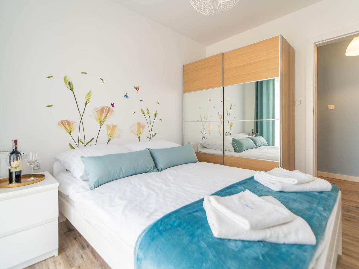 Apartament Rybacka 12A/20, Kolobrzeg - 3 Pokoje Exteriör bild